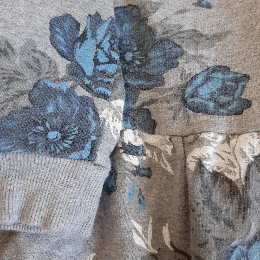 Joe Fresh Floral Print Grey Sweatshirt Dress size 5 - Picture 7 of 11